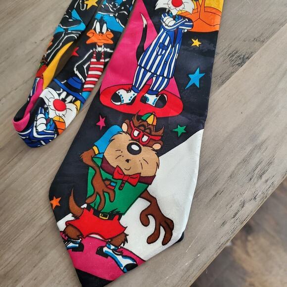 Looney Toons Tie Warner Bros. Vintage 90s Bugs Bunny Sylvester Daffy Funny Retro - Picture 3 of 6